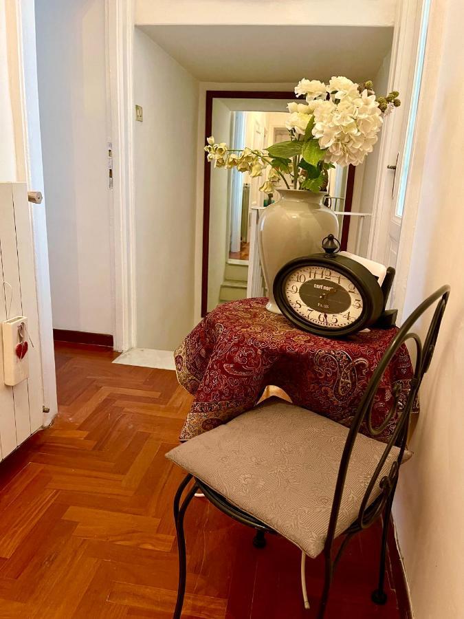 Appartement Parisa House *